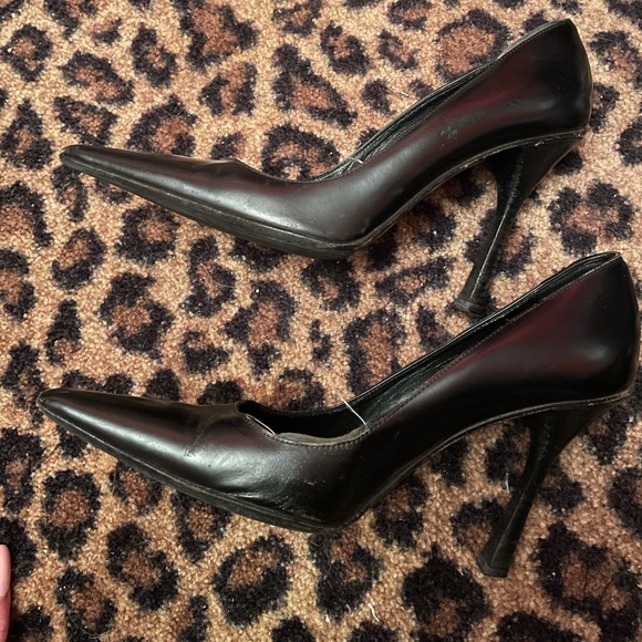 Gucci Heels - Picture 3 of 9